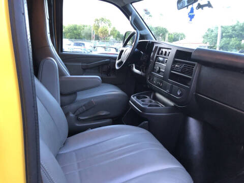 2020 Chevrolet Express 2500