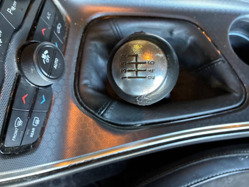 2015 Dodge Challenger SRT 392