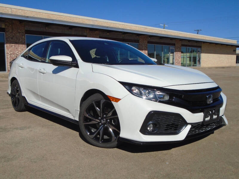 2019 Honda Civic for sale at Avenue Auto Group in Dallas TX