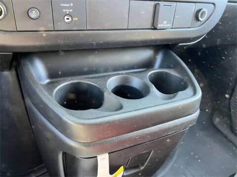 2023 GMC Savana 2500