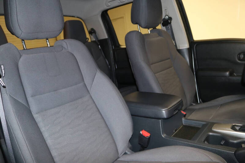 2022 Nissan Frontier S