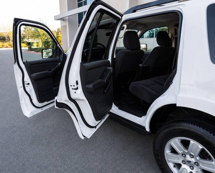 2010 Ford Explorer XLT