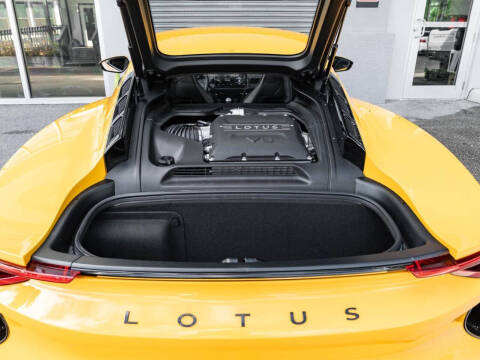 2025 Lotus Emira V6 Base