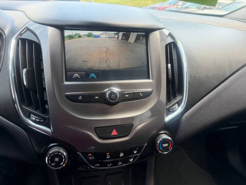 2017 Chevrolet Cruze LT Auto