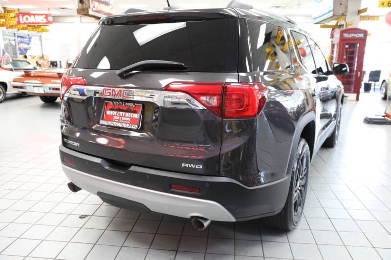 2017 GMC Acadia SLT-1