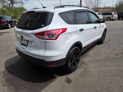2014 Ford Escape S