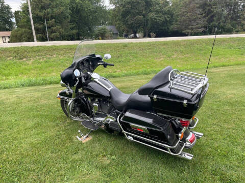 2010 Harley-Davidson FLHTC Electra Glide Classic