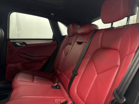 2017 Porsche Macan GTS