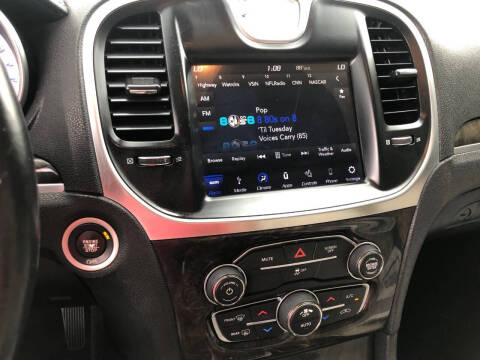 2018 Chrysler 300 Limited