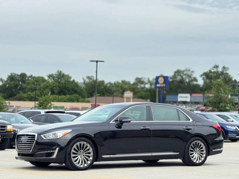 2018 Genesis G90