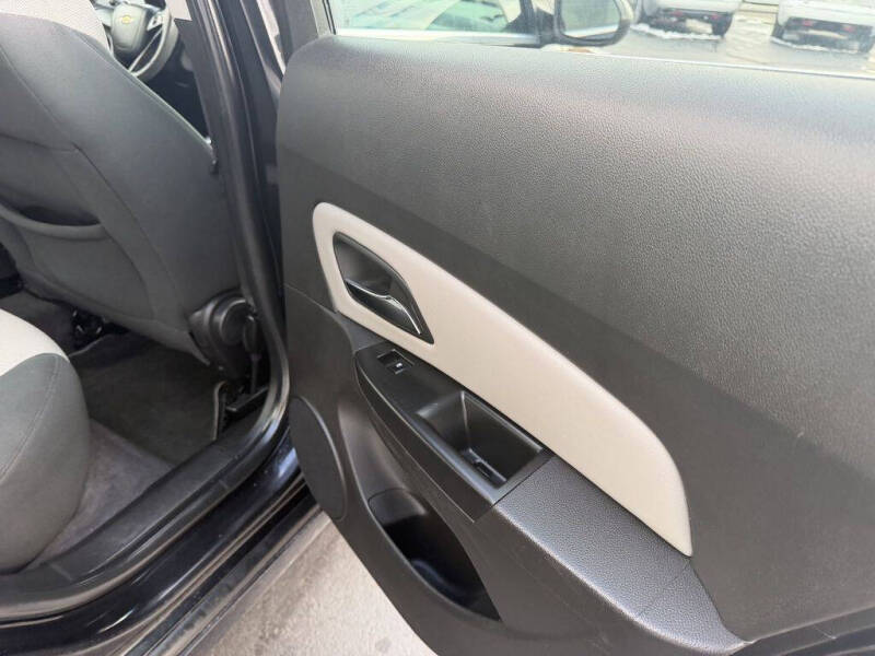 2011 Chevrolet Cruze LS