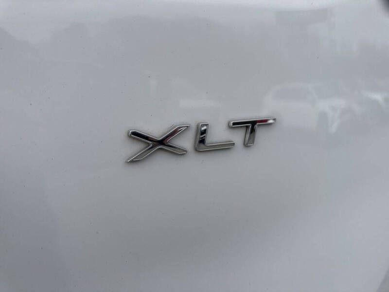 2023 Ford Transit 350 XLT