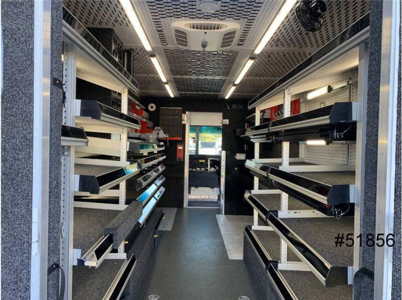 2016 Freightliner MT45 Chassis