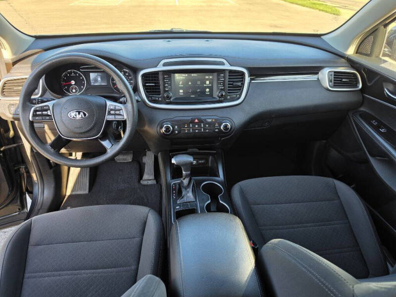2020 Kia Sorento L