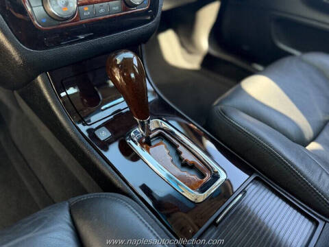 2011 Cadillac DTS Premium Collection