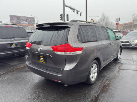 2013 Toyota Sienna