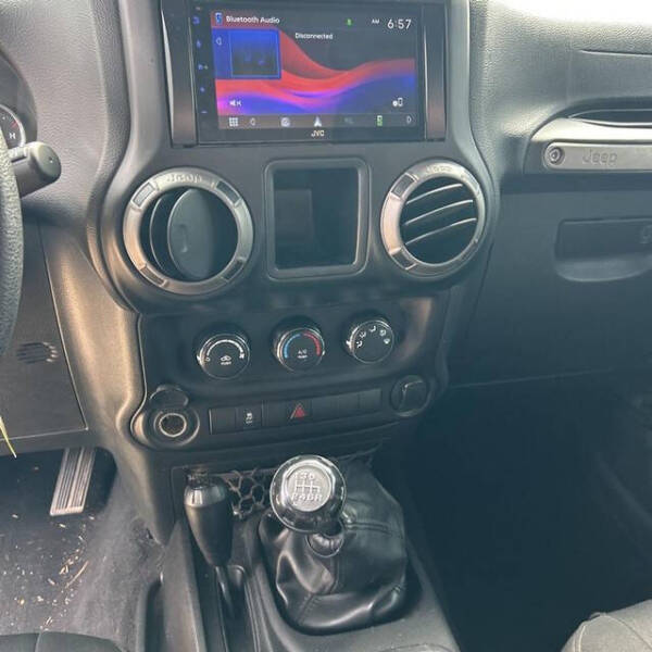 2015 Jeep Wrangler Sport