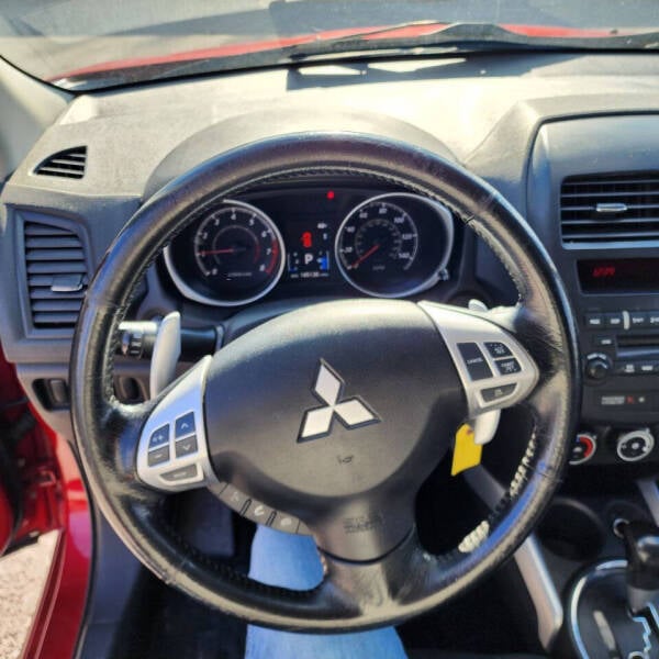 2012 Mitsubishi Outlander Sport ES photo 13