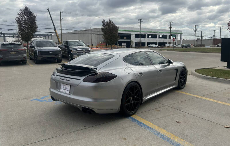 2013 Porsche Panamera Turbo