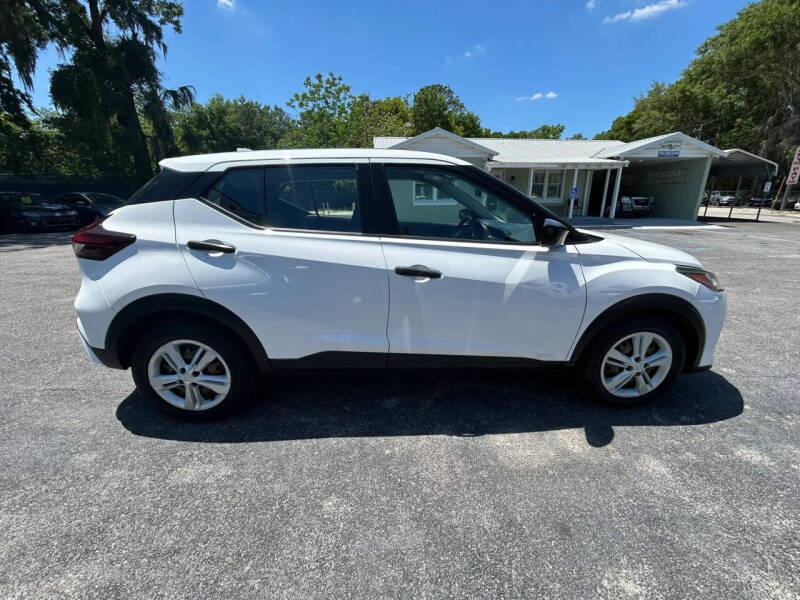 2021 Nissan Kicks S