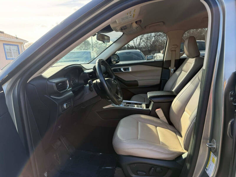 2020 Ford Explorer XLT