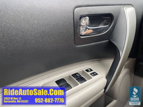 2011 Nissan Rogue S