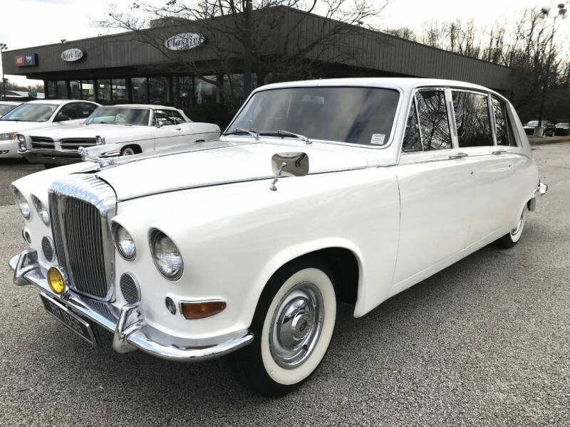 1976 DAIMLER DS420 for sale at Black Tie Classics in Stratford NJ