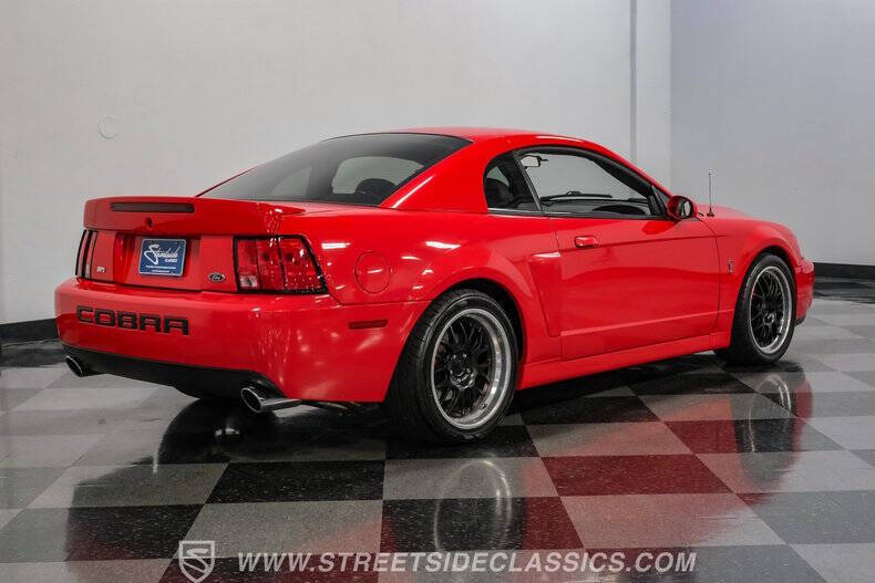 2004 Ford Mustang SVT Cobra