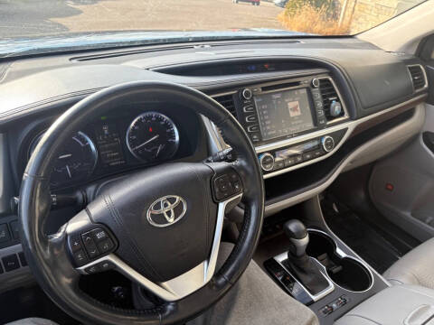 2015 Toyota Highlander Hybrid Limited