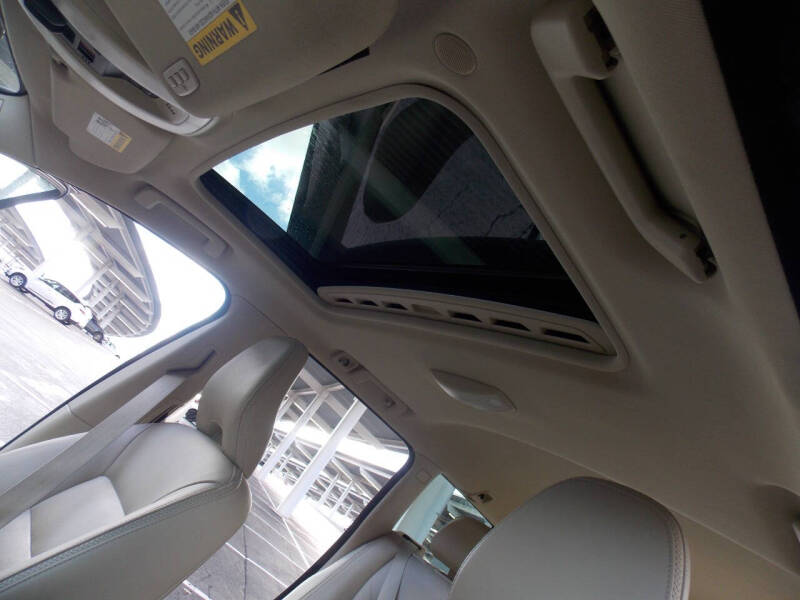 2015 Volvo XC70 3.2 Premier