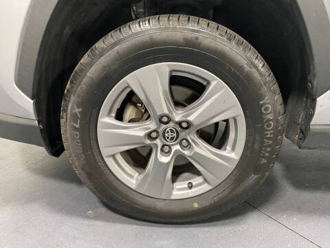 2023 Toyota RAV4 Hybrid XLE