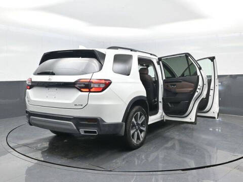 2025 Honda Pilot Elite