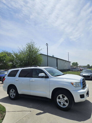 2013 Toyota Sequoia SR5