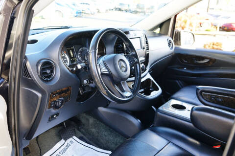 2016 Mercedes-Benz Metris Passenger