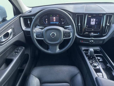 2023 Volvo XC60 B5 Core