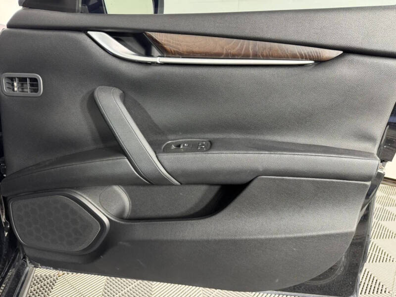 2014 Maserati Ghibli S Q4