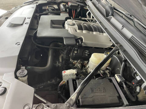 2017 Cadillac Escalade Luxury