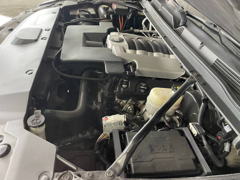 2017 Cadillac Escalade Luxury