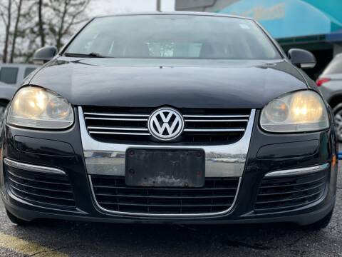 2008 Volkswagen Jetta for sale at CRS 1 LLC in Lakewood NJ