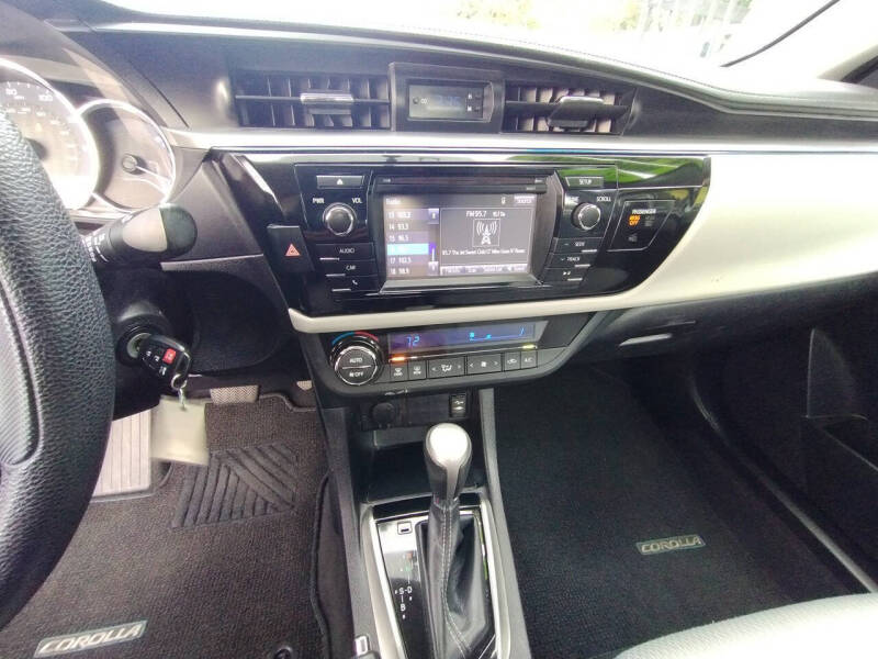 2016 Toyota Corolla LE