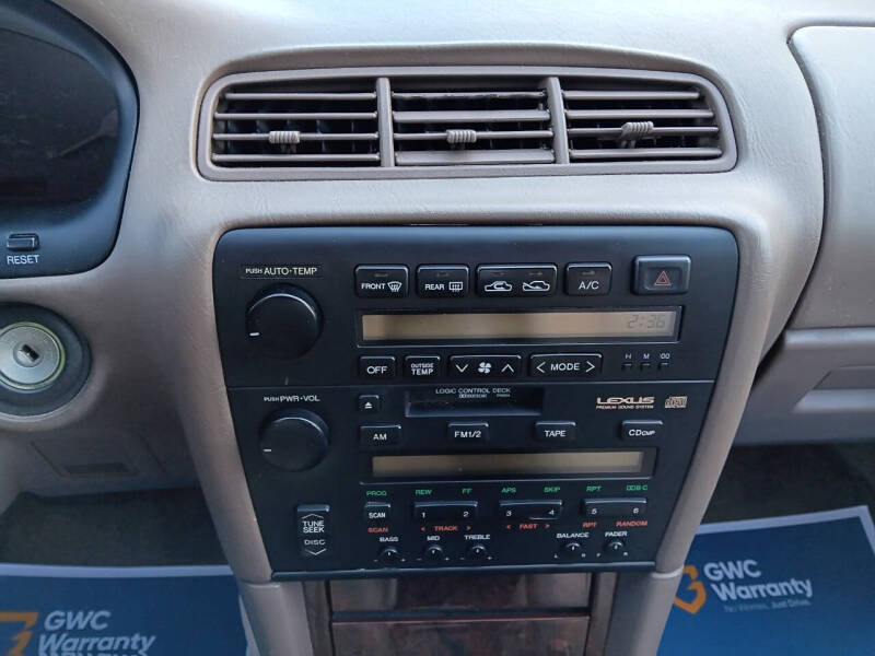 1995 Lexus ES 300