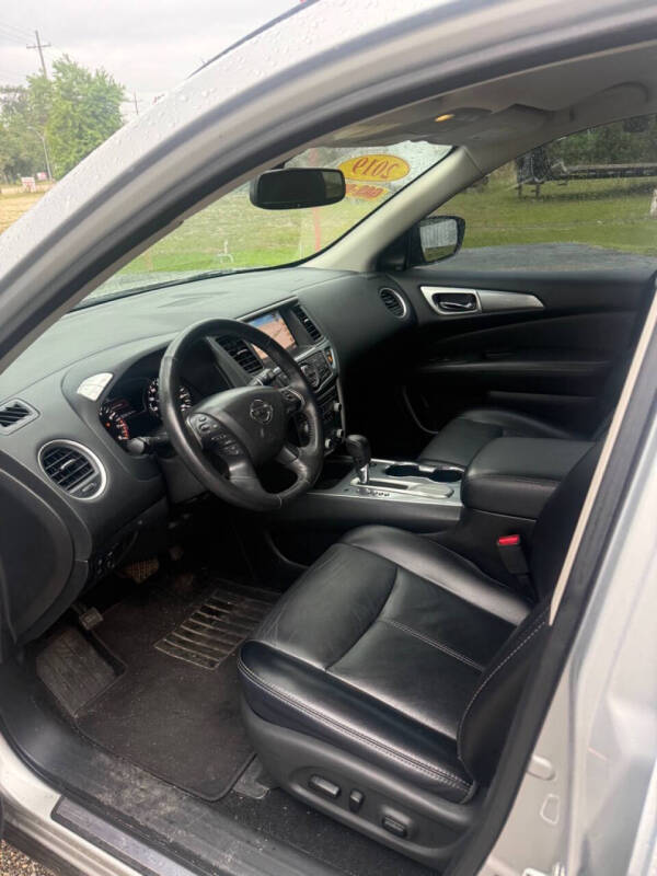 2019 Nissan Pathfinder S