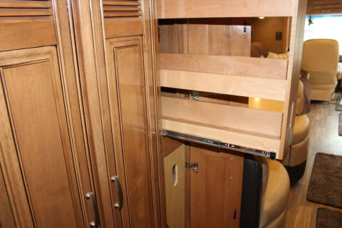 2018 Thor Motor Coach Palazzo 36.1