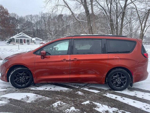 2018 Chrysler Pacifica Touring L Plus