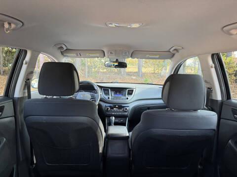 2016 Hyundai Tucson SE