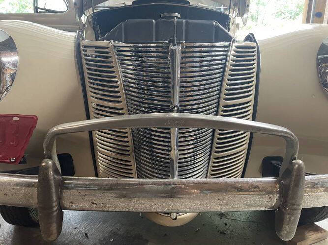 1940 Ford Deluxe
