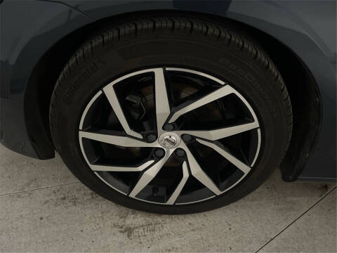 2020 Volvo S60 T5 Momentum