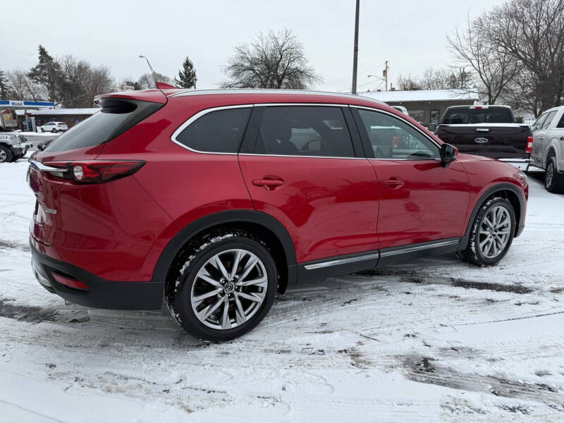 2017 Mazda CX-9 Grand Touring photo 6