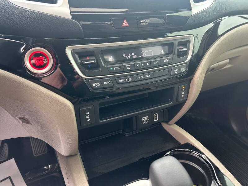 2019 Honda Ridgeline RTL-E