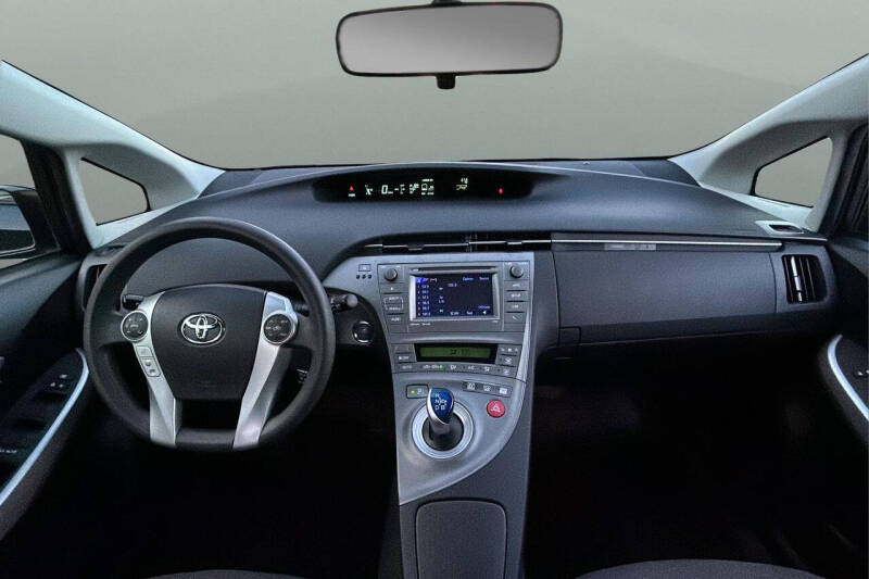 2015 Toyota Prius Three